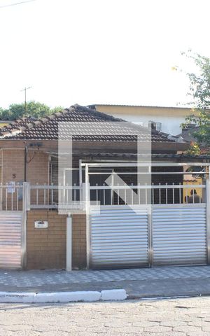 Casa para alugar com 75m², 1 quarto e 1 vagaFachada