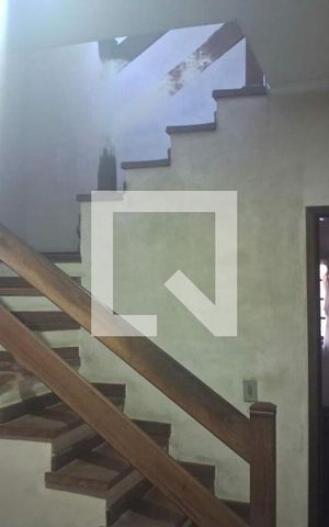 Casa à venda com 140m², 3 quartos e 2 vagas
