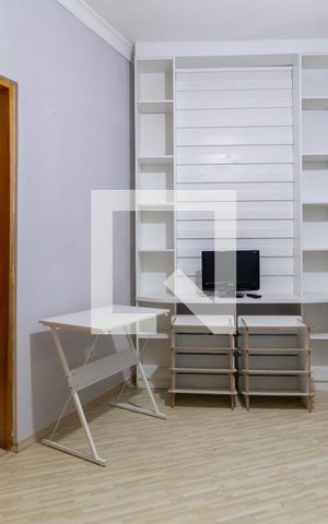 Casa à venda com 500m², 4 quartos e 2 vagas Casa à venda com 500m², 4 quartos e 2 vagasSuíte 1