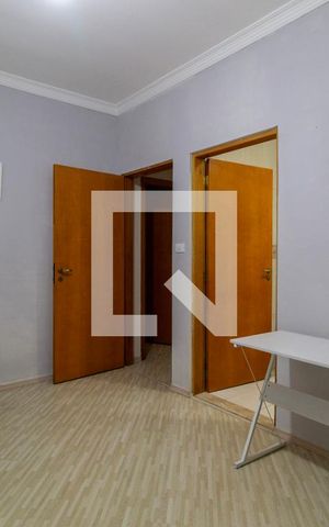 Casa à venda com 500m², 4 quartos e 2 vagas Casa à venda com 500m², 4 quartos e 2 vagasSuíte 1