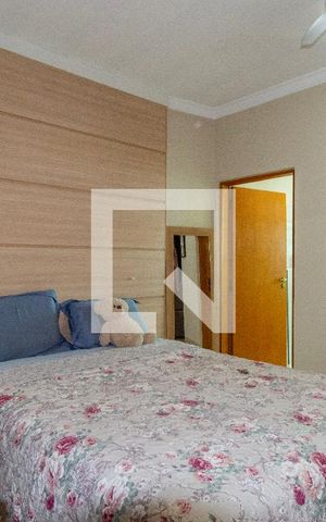 Casa à venda com 500m², 4 quartos e 2 vagas Casa à venda com 500m², 4 quartos e 2 vagasSuíte 3