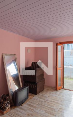 Casa à venda com 150m², 3 quartos e 1 vaga Casa à venda com 150m², 3 quartos e 1 vagaSala 2