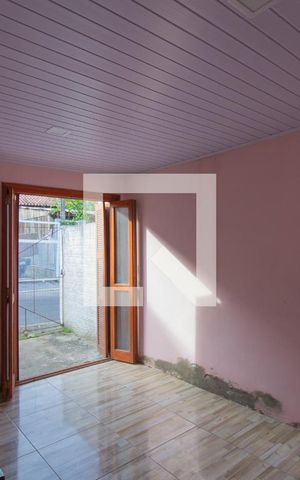 Casa à venda com 150m², 3 quartos e 1 vaga Casa à venda com 150m², 3 quartos e 1 vagaSala 2