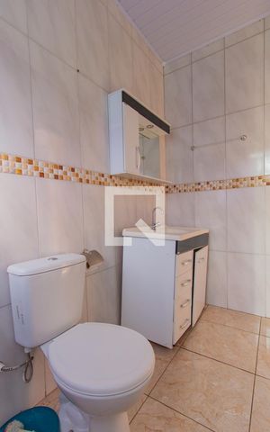 Casa à venda com 150m², 3 quartos e 1 vaga Casa à venda com 150m², 3 quartos e 1 vagaBanheiro da Suíte