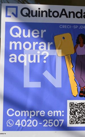 Apartamento à venda com 48m², 1 quarto e sem vagaPlaquinha