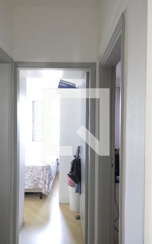 Apartamento para alugar com 81m², 2 quartos e 1 vagaCorredor