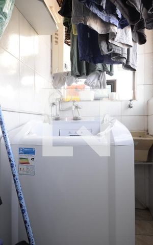 Apartamento para alugar com 81m², 2 quartos e 1 vagaÁrea de Serviço