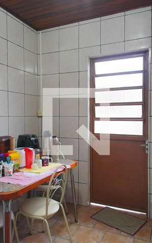 Casa à venda com 303m², 5 quartos e 3 vagasCozinha 1