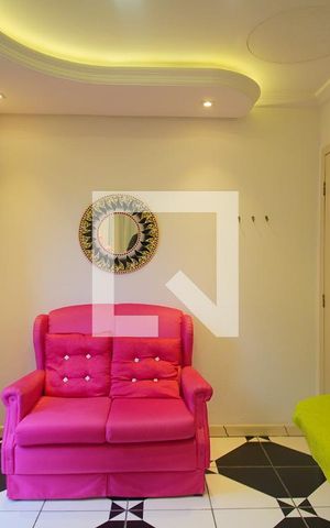 Casa à venda com 303m², 5 quartos e 3 vagasQuarto 1