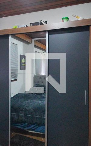 Casa à venda com 303m², 5 quartos e 3 vagasQuarto 2