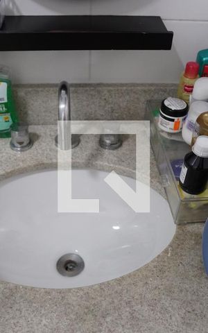Apartamento à venda com 67m², 3 quartos e 1 vagaBanheiro da Suíte