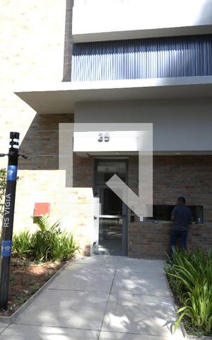 Apartamento à venda com 69m², 2 quartos e 1 vagaFachada