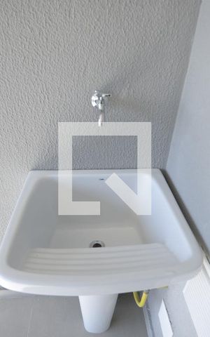 Apartamento à venda com 69m², 2 quartos e 1 vagaÁrea de Serviço