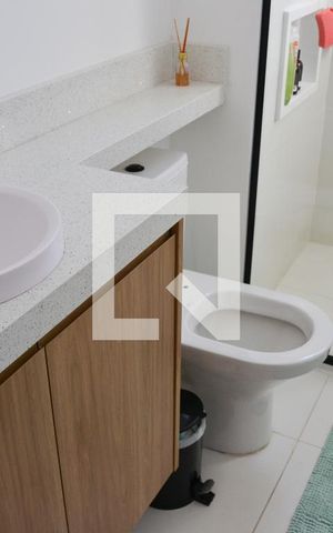 Apartamento à venda com 69m², 3 quartos e 2 vagas Apartamento à venda com 69m², 3 quartos e 2 vagasBanheiro 2