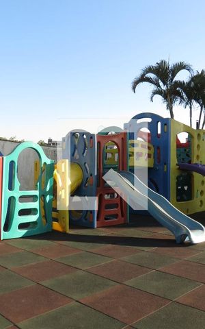 Apartamento à venda com 60m², 2 quartos e 2 vagasÁrea comum - Playground