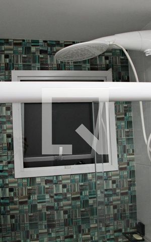 Apartamento à venda com 54m², 2 quartos e 1 vagaBanheiro social 