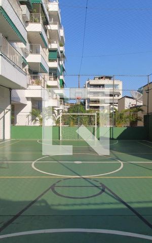 Apartamento à venda com 100m², 2 quartos e 1 vagaÁrea comum - Quadra