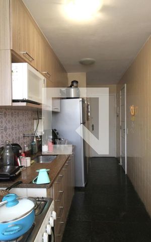 Apartamento à venda com 100m², 2 quartos e 1 vagaCozinha