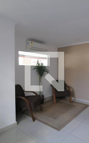 Apartamento à venda com 100m², 2 quartos e 1 vagaHall