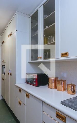 Casa de condomínio para alugar com 580m², 6 quartos e 4 vagas Casa de condomínio para alugar com 580m², 6 quartos e 4 vagasCozinha principal