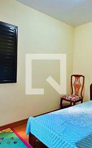 Casa à venda com 214m², 3 quartos e 4 vagas Casa à venda com 214m², 3 quartos e 4 vagasQuarto 2