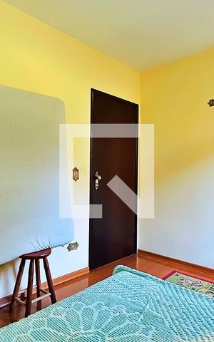 Casa à venda com 214m², 3 quartos e 4 vagas Casa à venda com 214m², 3 quartos e 4 vagasQuarto 2