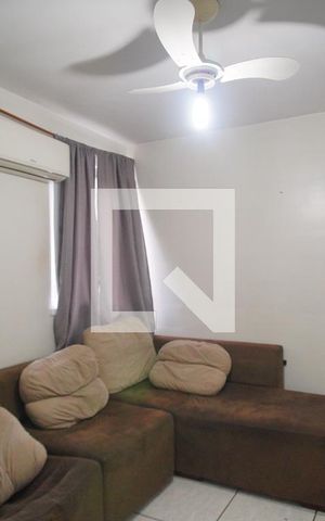 Apartamento à venda com 38m², 2 quartos e 1 vaga Apartamento à venda com 38m², 2 quartos e 1 vagaSala