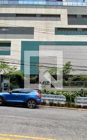 Apartamento para alugar com 111m², 3 quartos e 2 vagasFachada