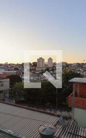 Casa à venda com 500m², 3 quartos e 4 vagas Casa à venda com 500m², 3 quartos e 4 vagasVista da varanda do quarto 1