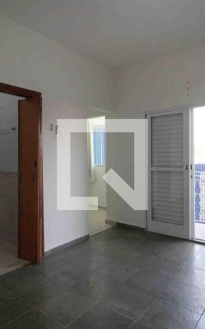 Casa para alugar com 186m², 4 quartos e 2 vagasSuíte