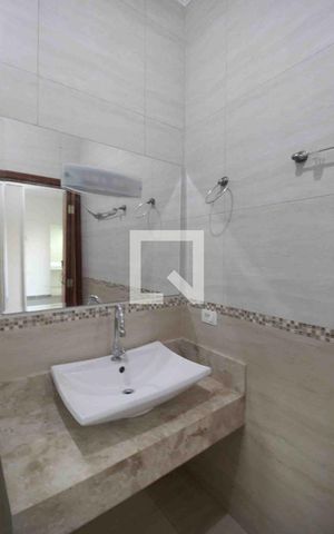 Casa para alugar com 186m², 4 quartos e 2 vagasBanheiro da Suíte
