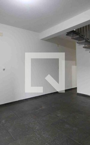 Casa para alugar com 186m², 4 quartos e 2 vagasSala