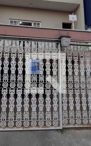 Casa para alugar com 186m², 4 quartos e 2 vagasFachada