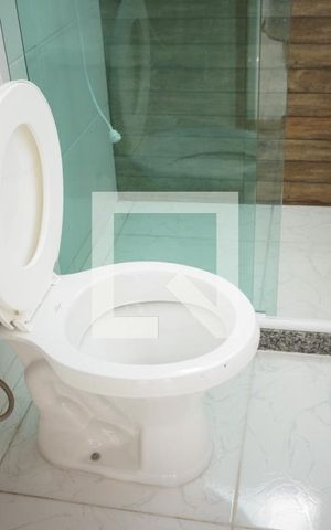 Apartamento à venda com 80m², 2 quartos e 1 vagaBANHEIRO