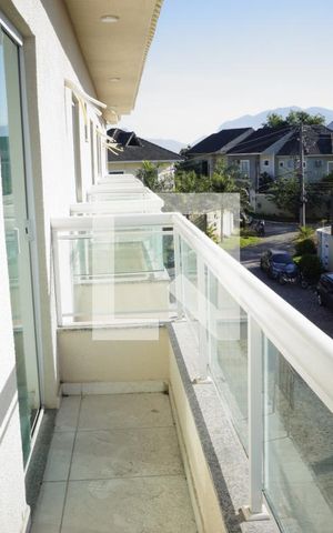 Apartamento à venda com 80m², 2 quartos e 1 vagaVARANDA - SALA
