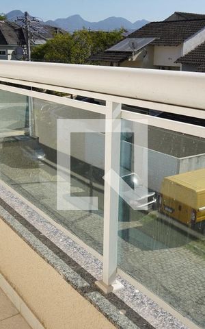 Apartamento para alugar com 77m², 1 quarto e 1 vagaVaranda