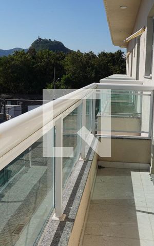 Apartamento para alugar com 77m², 1 quarto e 1 vagaVaranda