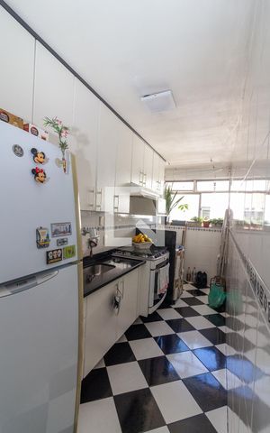 Apartamento à venda com 62m², 2 quartos e 1 vaga Apartamento à venda com 62m², 2 quartos e 1 vagaCozinha e Área de Serviço
