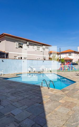 Casa de condomínio à venda com 192m², 3 quartos e 4 vagas Casa de condomínio à venda com 192m², 3 quartos e 4 vagasÁrea comum