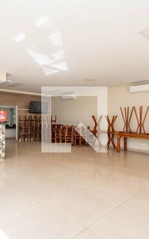 Casa de condomínio à venda com 192m², 3 quartos e 4 vagas Casa de condomínio à venda com 192m², 3 quartos e 4 vagasÁrea comum