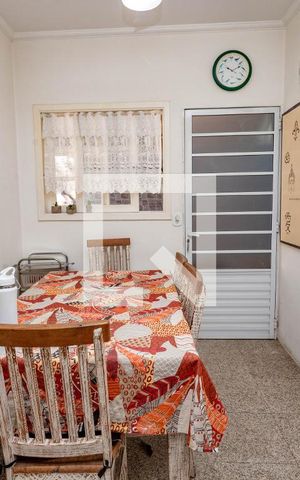 Casa de condomínio à venda com 192m², 3 quartos e 4 vagas Casa de condomínio à venda com 192m², 3 quartos e 4 vagasSala de Jantar