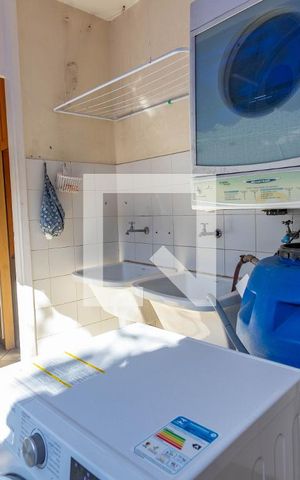 Casa de condomínio à venda com 192m², 3 quartos e 4 vagasÁrea de Serviço