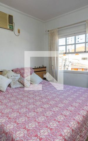 Casa de condomínio à venda com 192m², 3 quartos e 4 vagas Casa de condomínio à venda com 192m², 3 quartos e 4 vagasQuarto 3