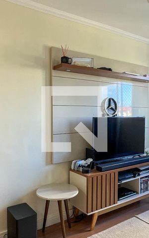 Apartamento à venda com 53m², 2 quartos e 1 vaga Apartamento à venda com 53m², 2 quartos e 1 vagaSala
