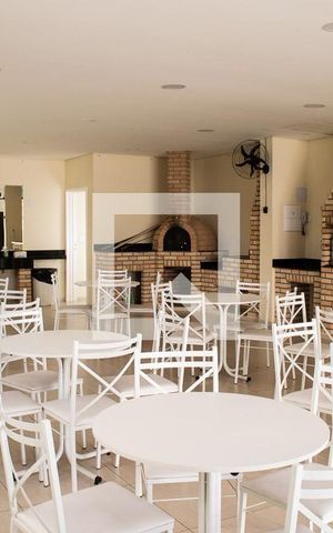 Apartamento à venda com 53m², 2 quartos e 1 vaga Apartamento à venda com 53m², 2 quartos e 1 vagaÁrea comum - Churrasqueira