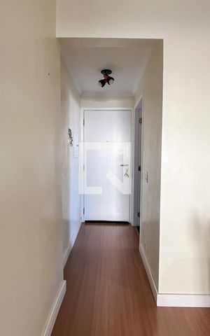 Apartamento à venda com 53m², 2 quartos e 1 vaga Apartamento à venda com 53m², 2 quartos e 1 vagaSala