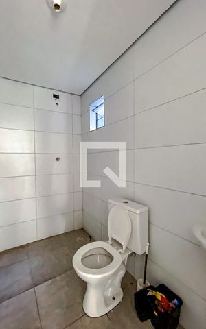 Casa de condomínio à venda com 28m², 1 quarto e sem vagaBanheiro