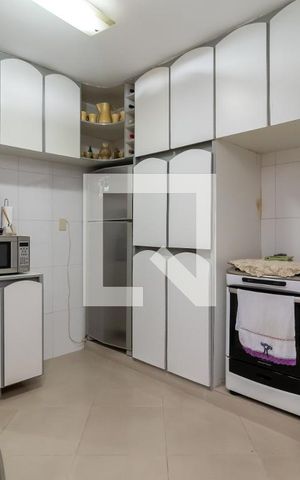 Apartamento à venda com 85m², 2 quartos e sem vagaCozinha