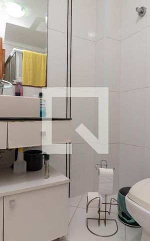 Apartamento à venda com 85m², 2 quartos e sem vagaBanheiro