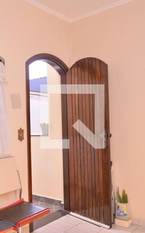 Casa à venda com 236m², 4 quartos e 6 vagasÁrea de Serviço
